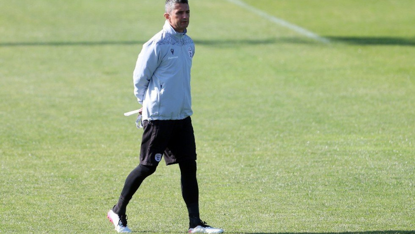 Παραμένει στα πιτς ο Βιεϊρίνια - Τι συμβαίνει με  Σίντκλεϊ , Μιτρίτσα και Ντόουγκλας!