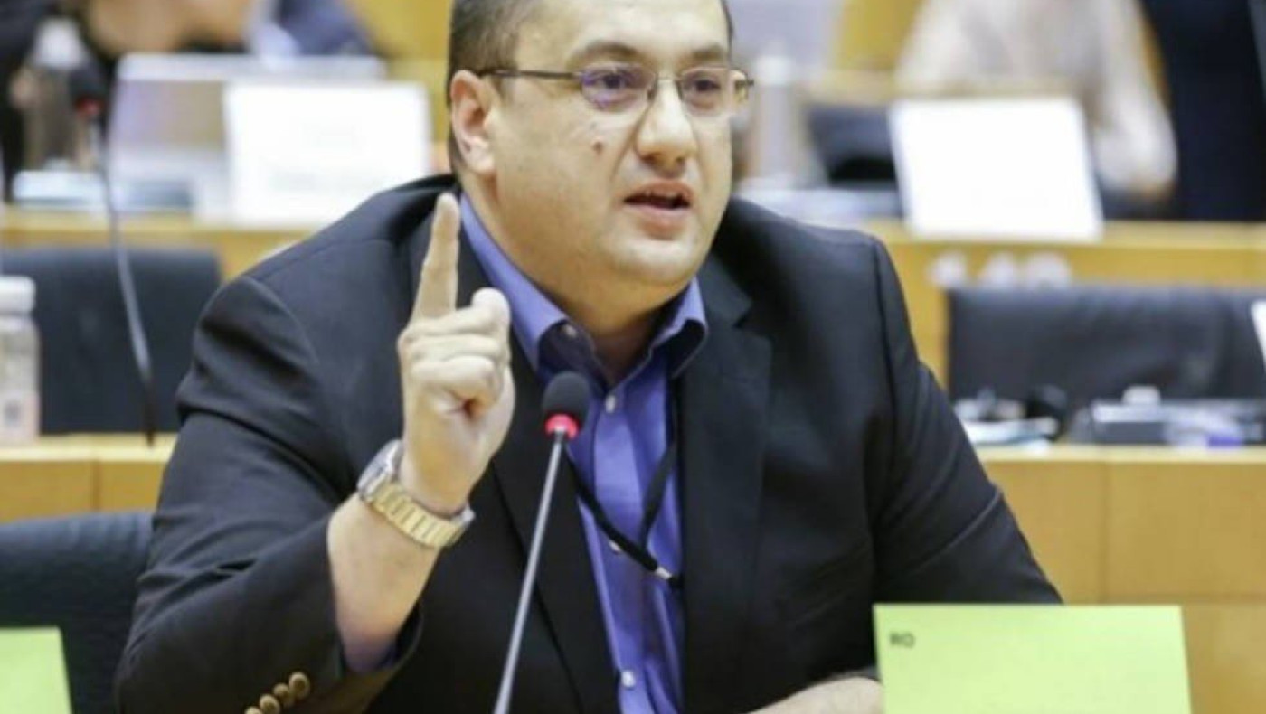 Απαγόρευση εισόδου στο Ευρωκοινοβούλιο λόγω... Green Pass - «Τυραννία στην ΕΕ»