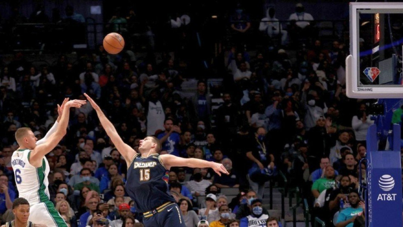 Νίκες για Μάβερικς, Ουίζαρντς, απέδρασαν οι Σέλτικς