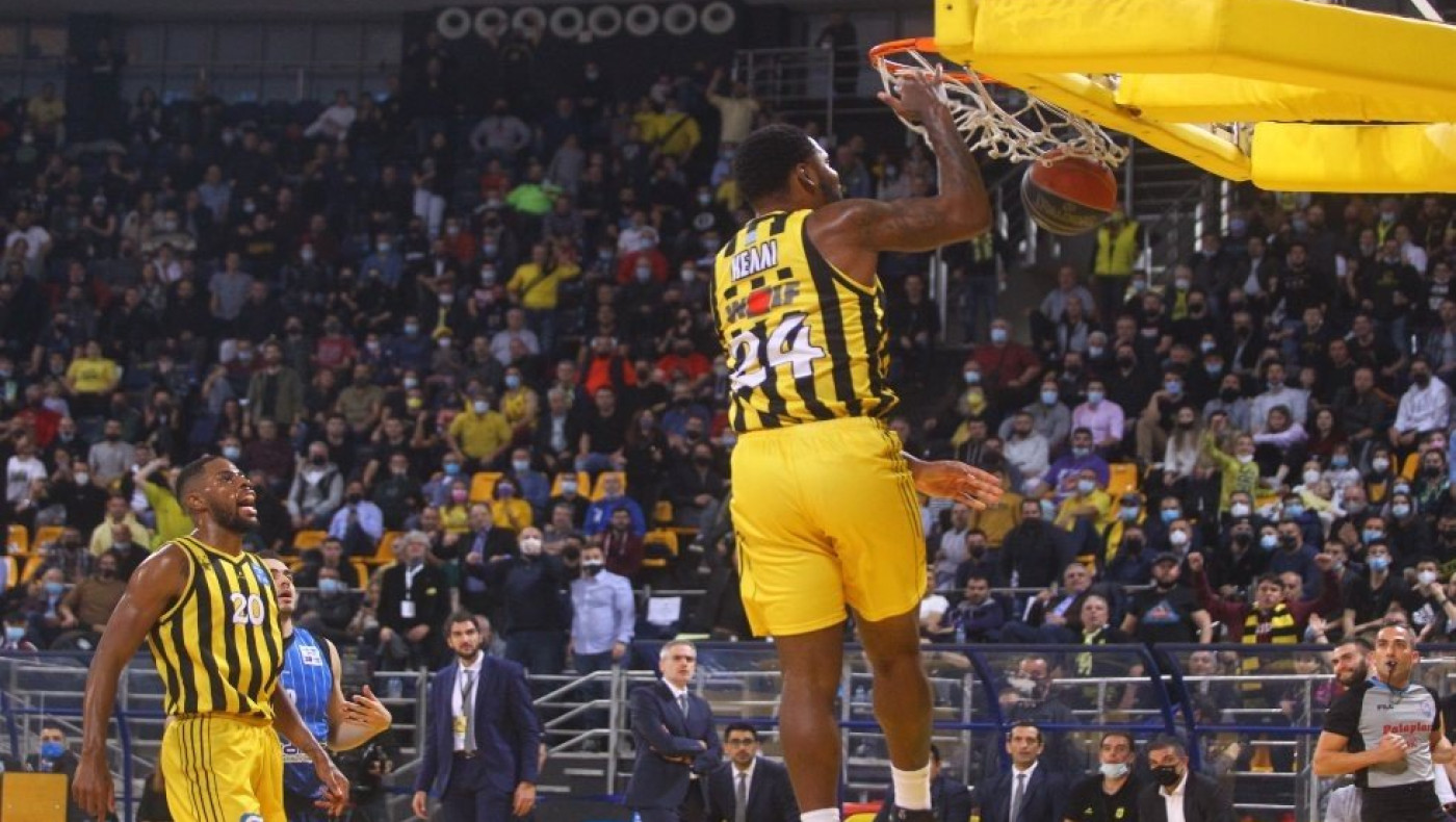 Παραλίκας: «Η συσπείρωση που υπάρχει στο Παλέ, μου θυμίζει παλιές εποχές»