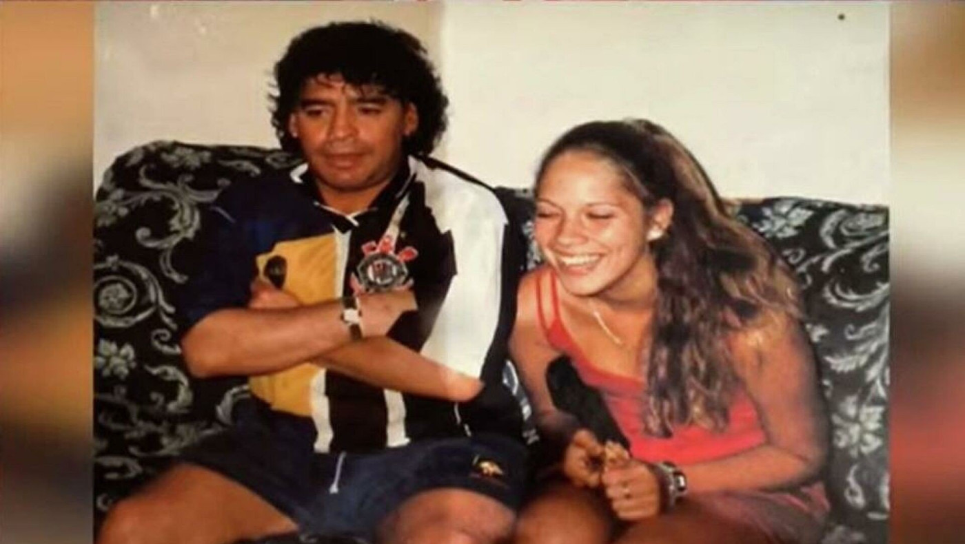 Πρώην σύντροφος του Μαραντόνα: «Με βίασε όταν ήμουν 16 ετών»