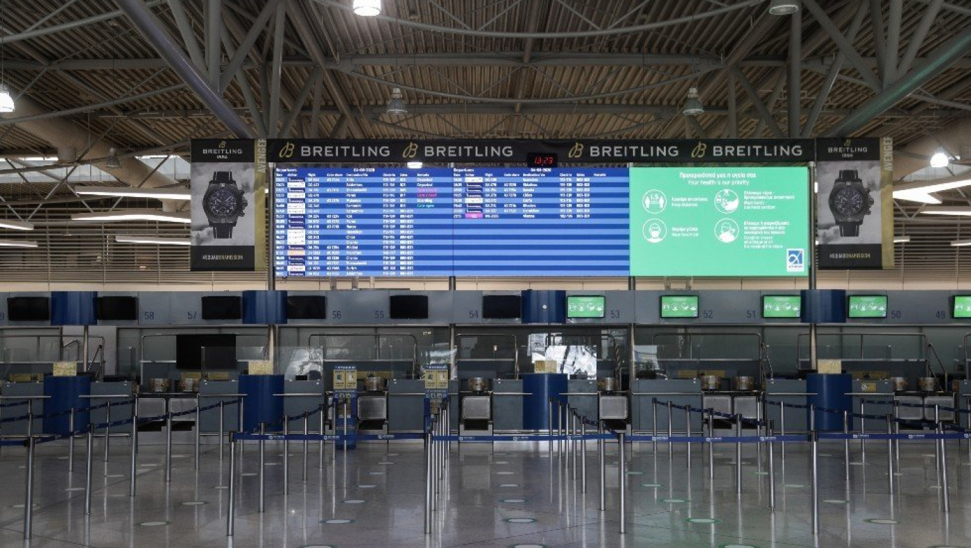 «Μπλόκο» σε πτήσεις από τη Νότια Αφρική για τη Μετάλλαξη της Μποτσουάνα