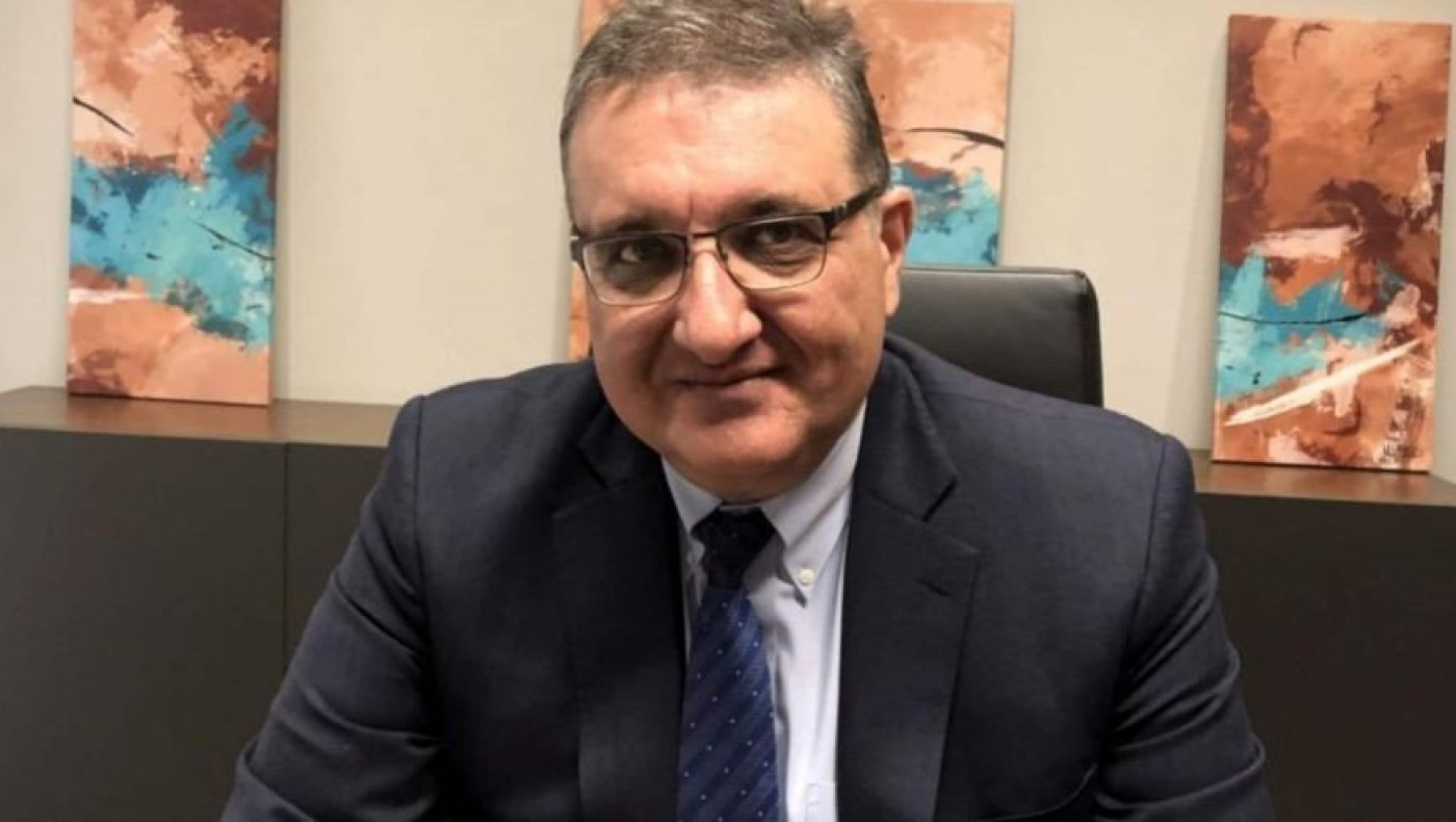 Εξαδάκτυλος: Υπάρχουν αντιφάσεις στα μέτρα