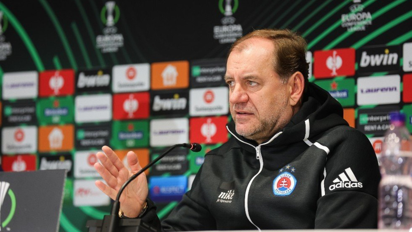 Βάις: «Πουθενά δεν γράφει ότι θα κερδίσει ο ΠΑΟΚ με 5-0 ή 6-0 την Λίνκολν»