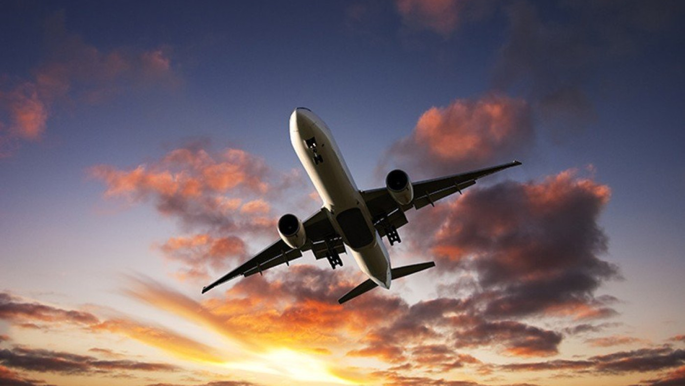 Τρόμος στα 35.000 πόδια: Επιβάτης προσπάθησε να ανοίξει την πόρτα!