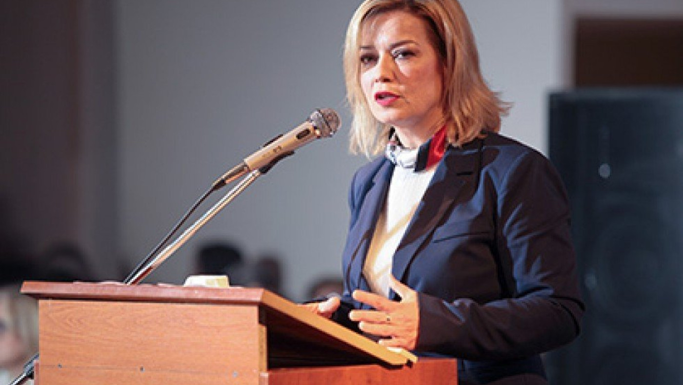 Από την πρώτη γραμμή της μάχης κατά του κορωνοϊού, καταγγέλει... λασπολόγους