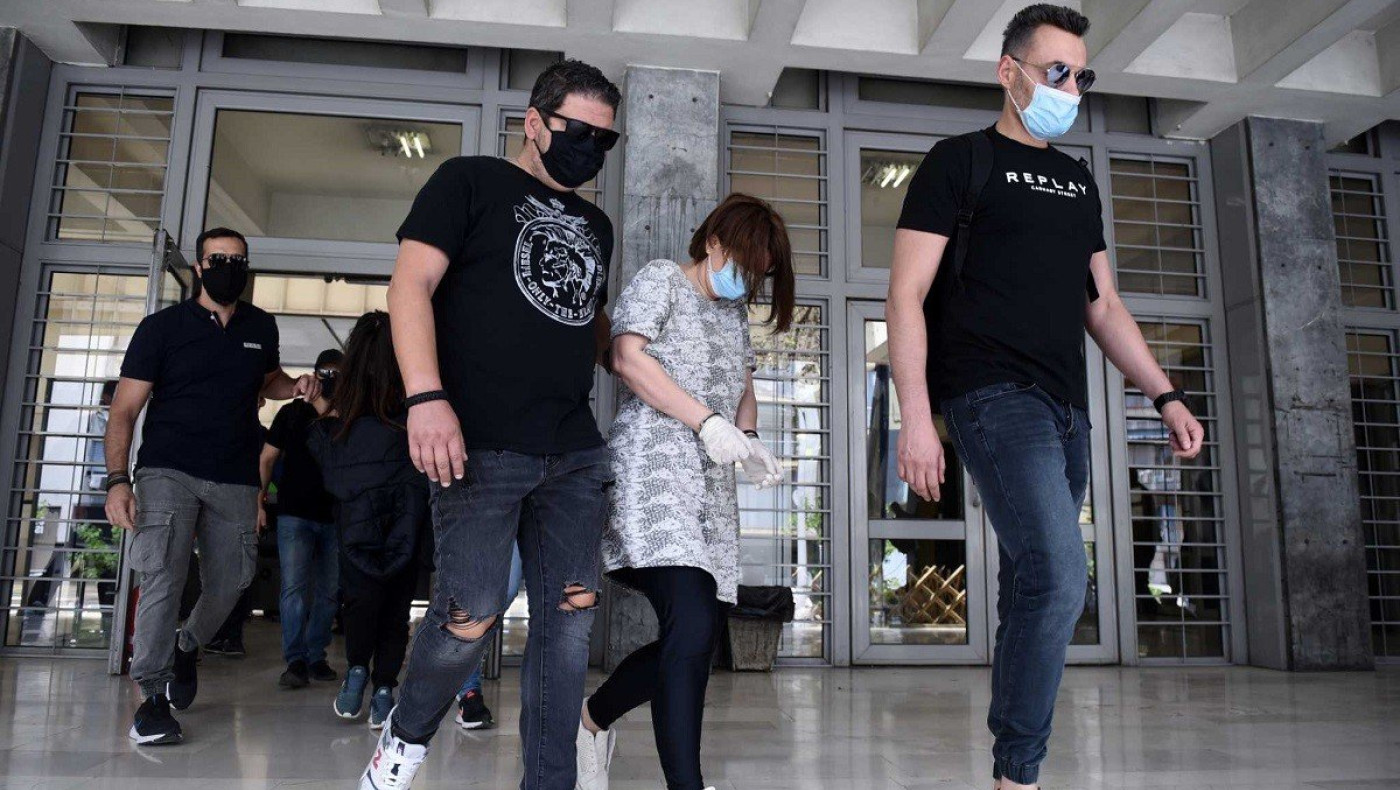 Θεσσαλονίκη: Υπόθεση δολοφονίας 49χρονου – Αλληλοκατηγορούνται μητέρα και κόρη