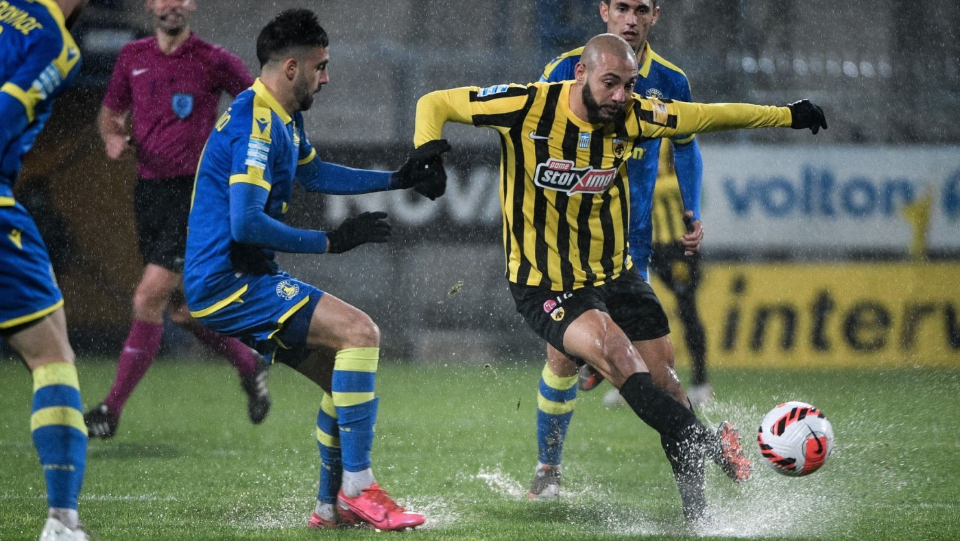 Μπλόκαρε στην Τρίπολη η ΑΕΚ