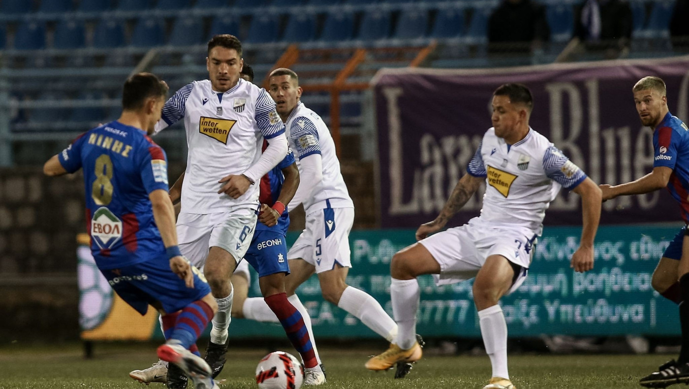 «Αυτοκτόνησε» ο Βόλος στη Λαμία