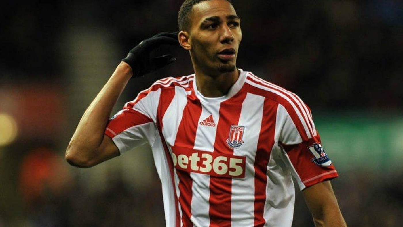 Κοντά στη Σεβίλλη ο Ενζονζί