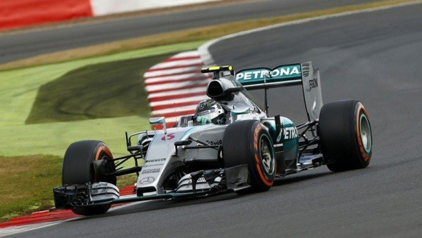 Και στη Βρετανία... Χάμιλτον! 