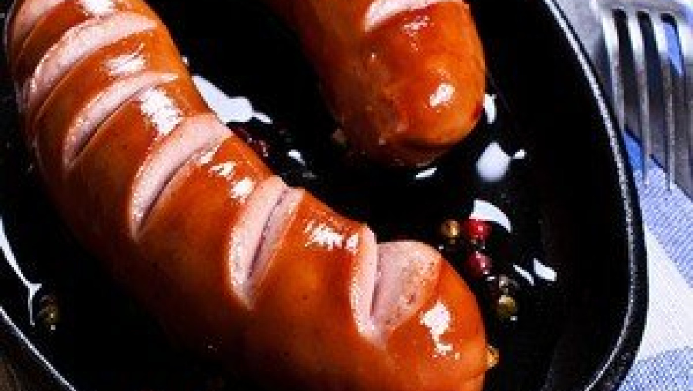 ΗΠΑ: Έφαγε 62 hot dogs σε 10' (video)! 