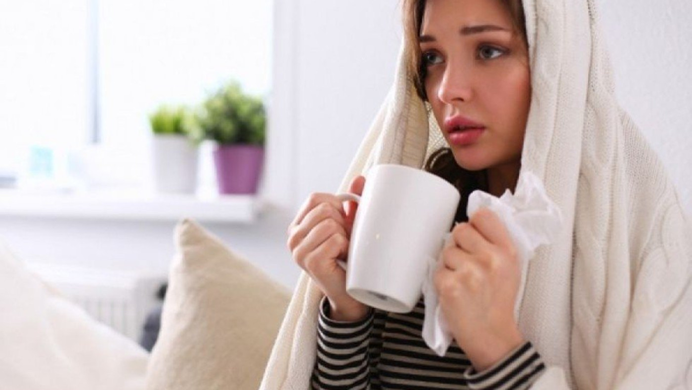 Η βιταμίνη που μειώνει τη διάρκεια του κοινού κρυολογήματος