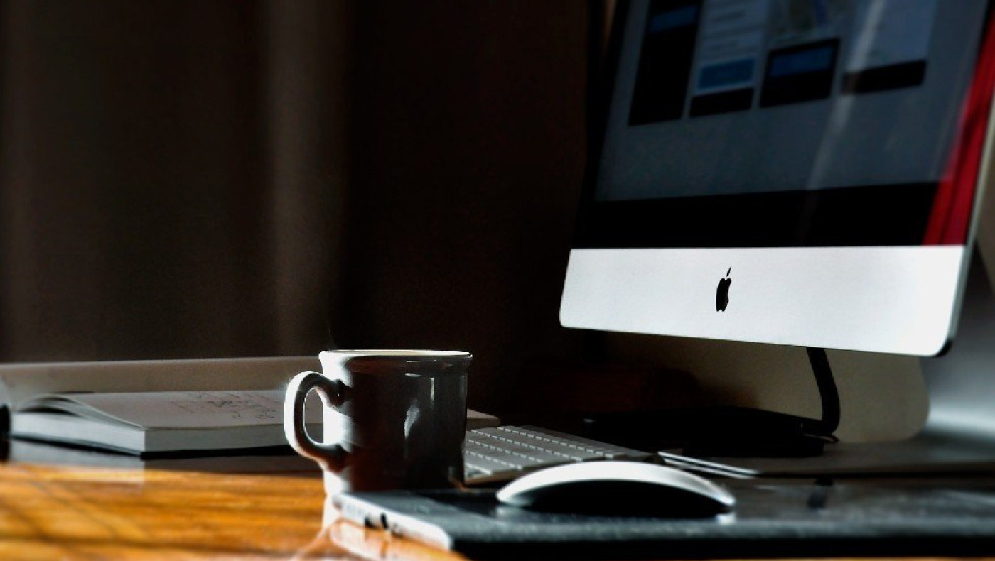 Υποχρεωτική από τον Ιανουάριο σε Δημόσιο και ιδιωτικό τομέα η τηλεργασία