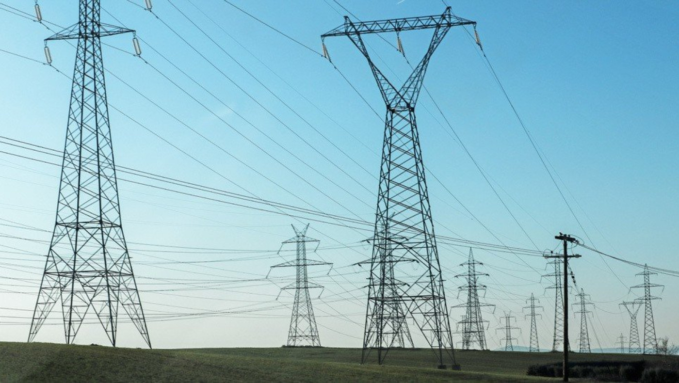 Τι θα γίνει με τις επιδοτήσεις στο ρεύμα; Η Κομισιόν απαγορεύει τις οριζόντιες