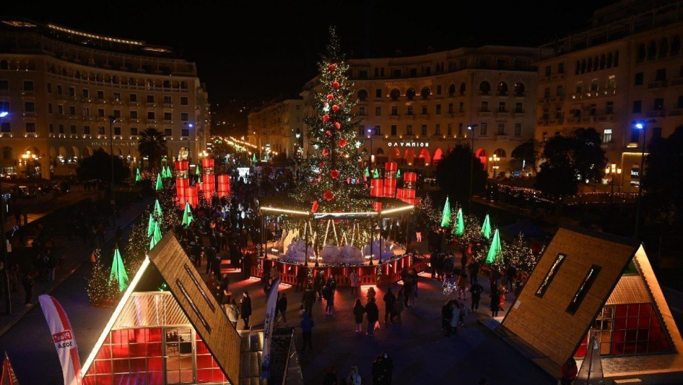 Θεσσαλονίκη: Οι παιδικές φωνές κυριαρχούν στο χριστουγεννιάτικο σκηνικό
