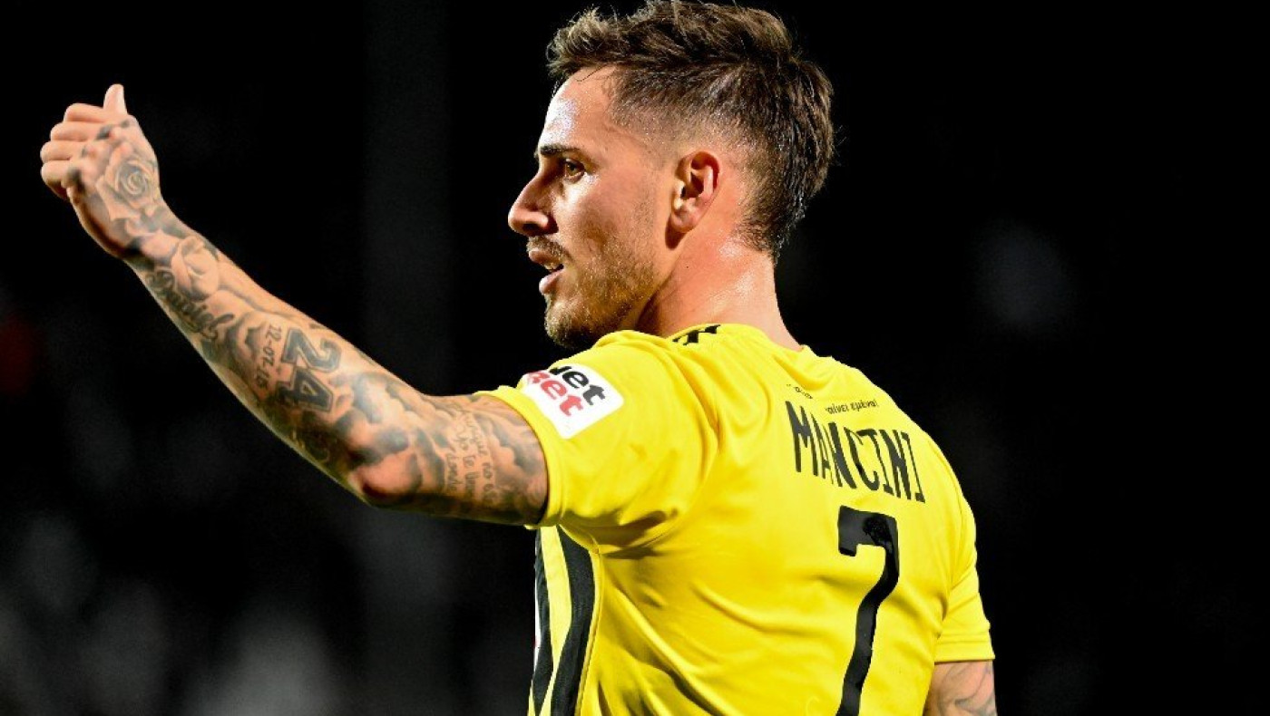 Μνηστήρες για τον Ντάνιελ Μαντσίνι