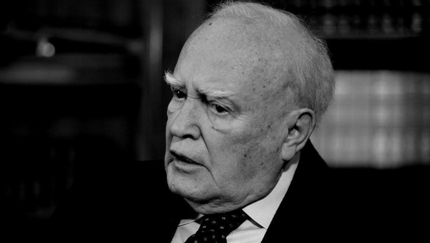 «Έφυγε» σε ηλικία 92 ετών ο πρώην ΠτΔ Κάρολος Παπούλιας