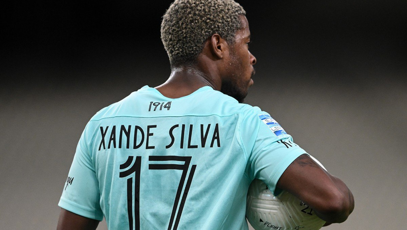 «Δεν αποκλείω την προοπτική να έρθει ο Σίλβα στον Άρη ως ελεύθερος»