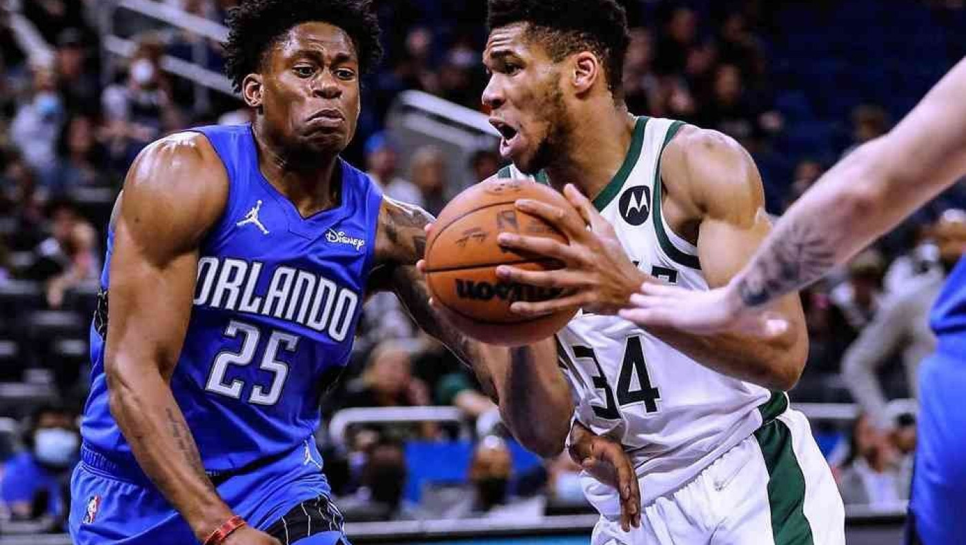 ΝΒΑ: Ο Γιάννης Αντετοκούνμπο κέρασε… πόνο τους Μάτζικ