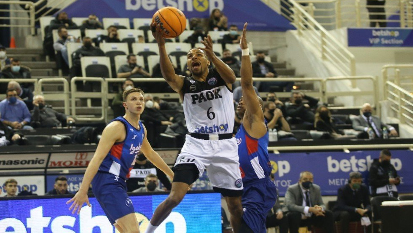 Δεν έφτανε ο Λοβ στον ΠΑΟΚ, τρίτη θέση και Στρασβούργο