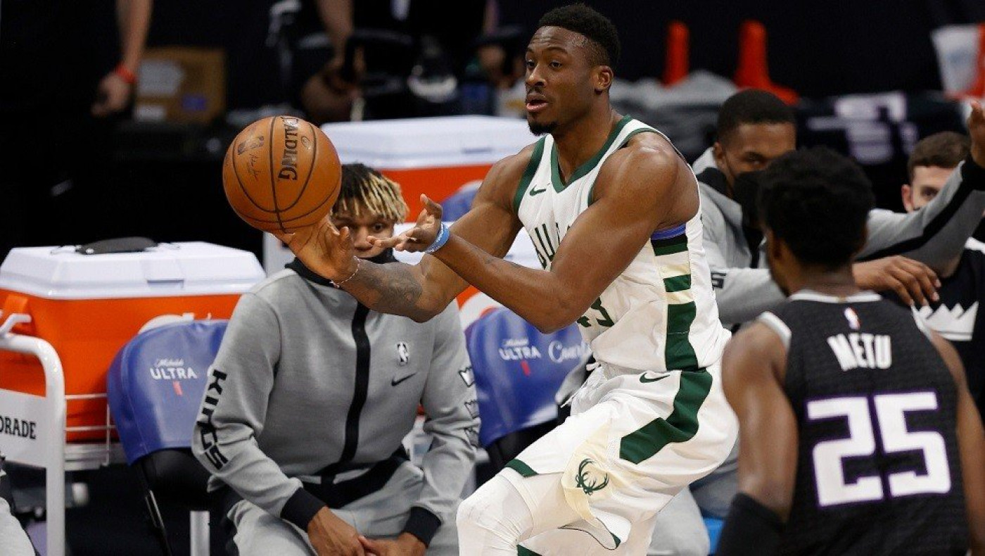 Δεύτερη φορά σε έξι μήνες θετικός ο Θανάσης Αντετοκούνμπο