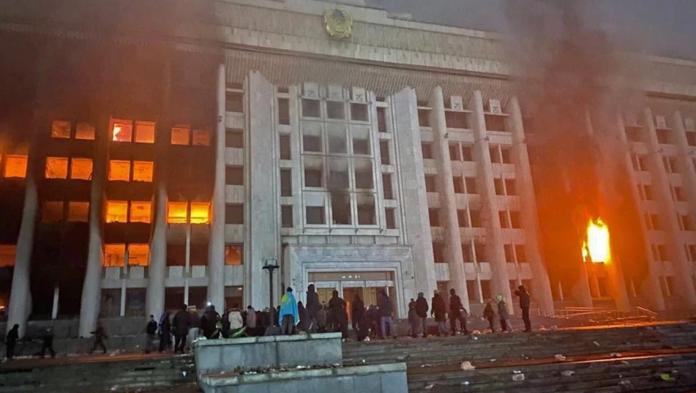 Καζακστάν: Πιθανόν εκατοντάδες οι νεκροί - Τι προσδοκά ο Πούτιν