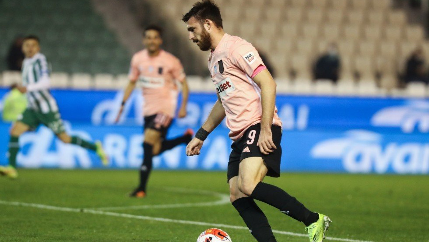 Μάνος: «Είμαστε μέσα στην πρόκριση - Πρέπει να σε θέλει η μπάλα»