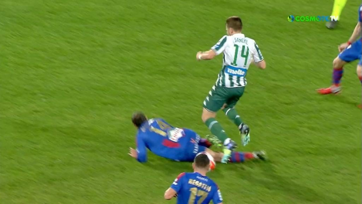 Φωνάζει για την απευθείας κόκκινη στον Σάντσες ο Παναθηναϊκός (vid)