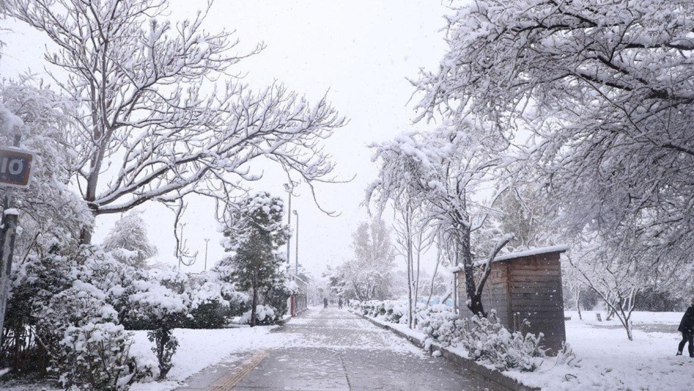Σαρώνει η κακοκαιρία μεγάλο μέρος της Ελλάδας -Ενεργοποιείται το 112