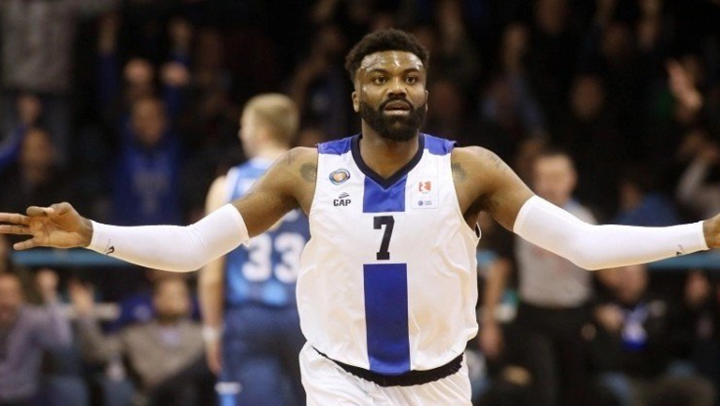 Ο Σούλερ ανακοίνωσε ότι σταματάει το μπάσκετ