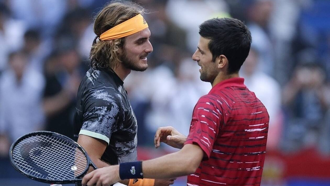 Ο Τσιτσιπάς τρόλαρε τον Τζόκοβιτς με άρωμα Ελλάδας και... τζατζίκι!