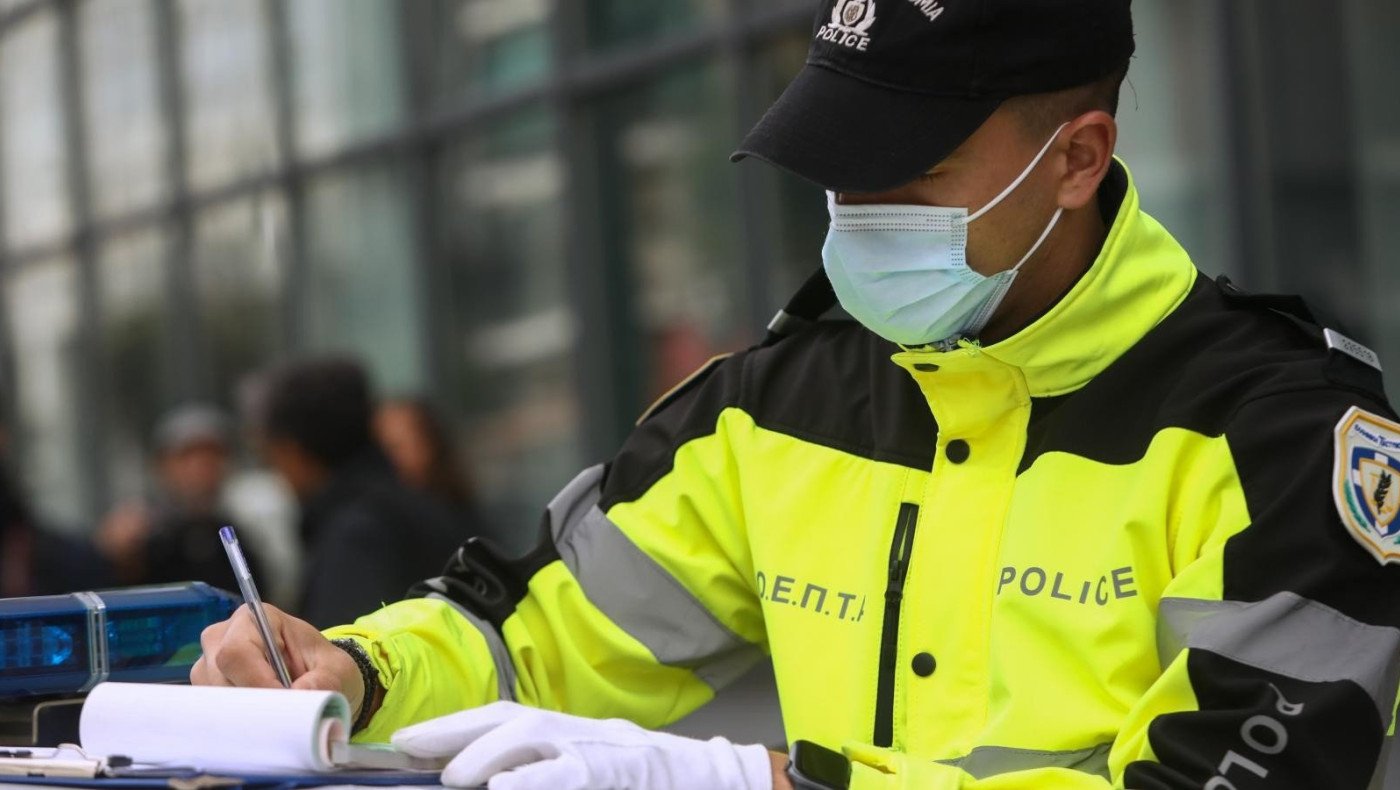 Τρομακτικά νούμερα τροχαίων παραβάσεων: Περίπου το 1/3 των οδηγών δεν τηρεί τον ΚΟΚ