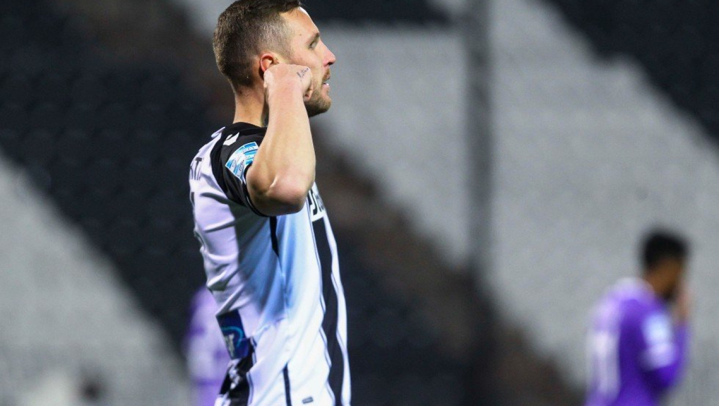 «Χάνει» τον Κούρτιτς ο ΠΑΟΚ λόγω καρτών