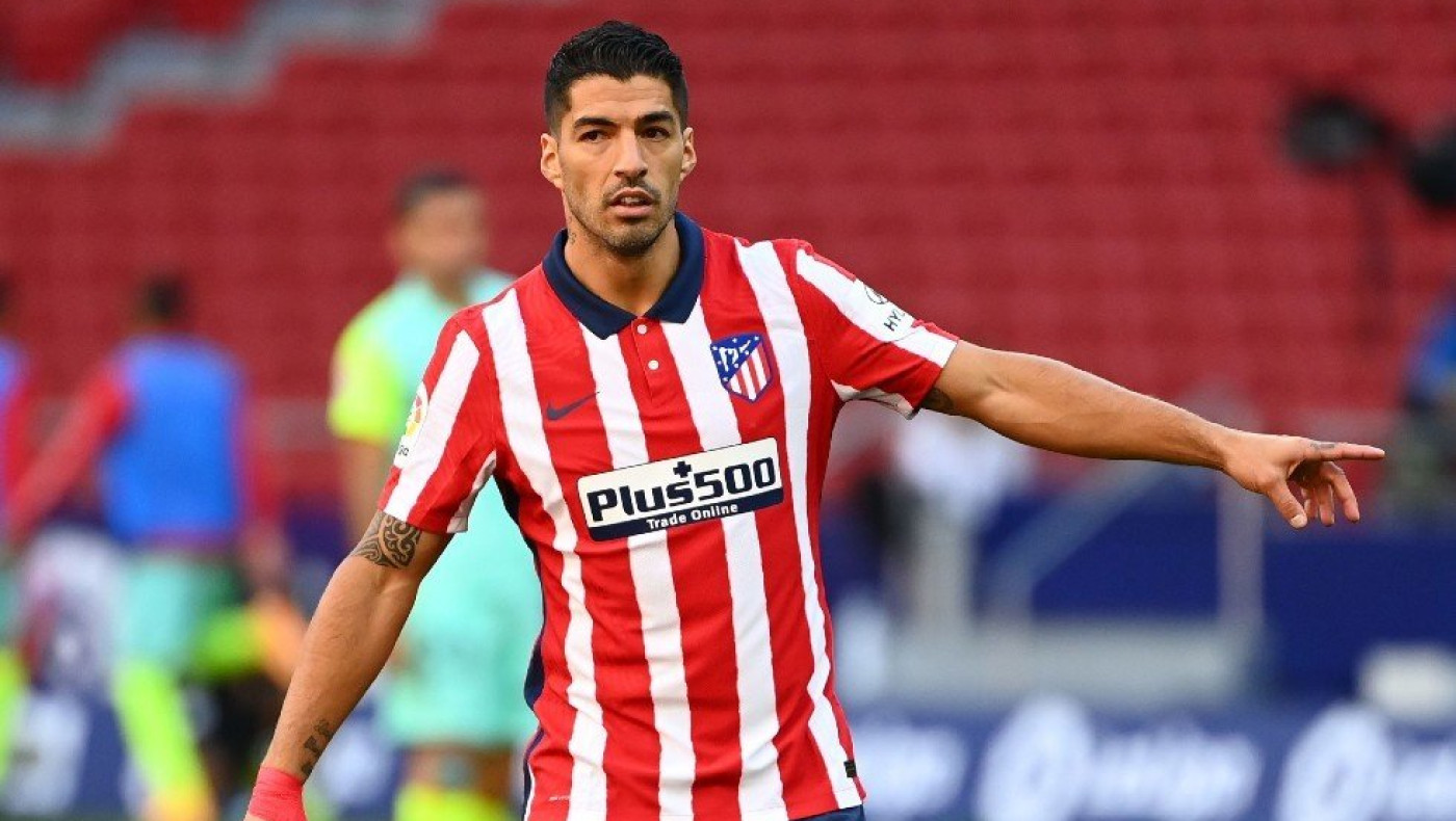 Τζέραρντ ή Μπέκαμ για τον Λουίς Σουάρες;