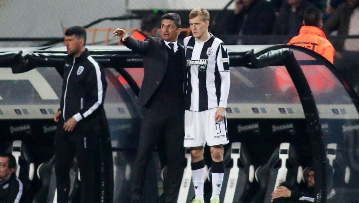 Αναχωρεί για τις ΗΠΑ ο Σφιντέρσκι, το τετ α τετ με Λουτσέσκου