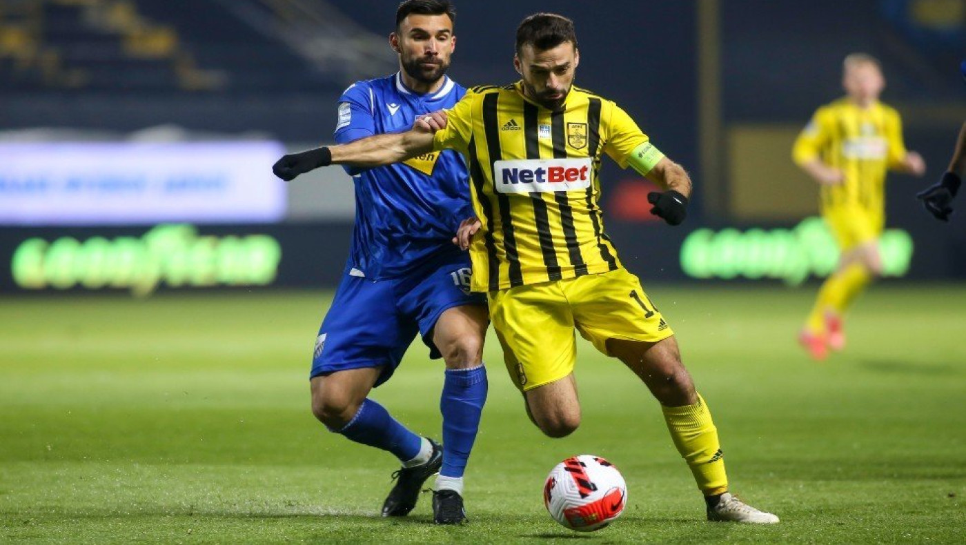 «Κόλλησε» στο τείχος της Λαμίας και στον Σαράνοφ ο Αρης