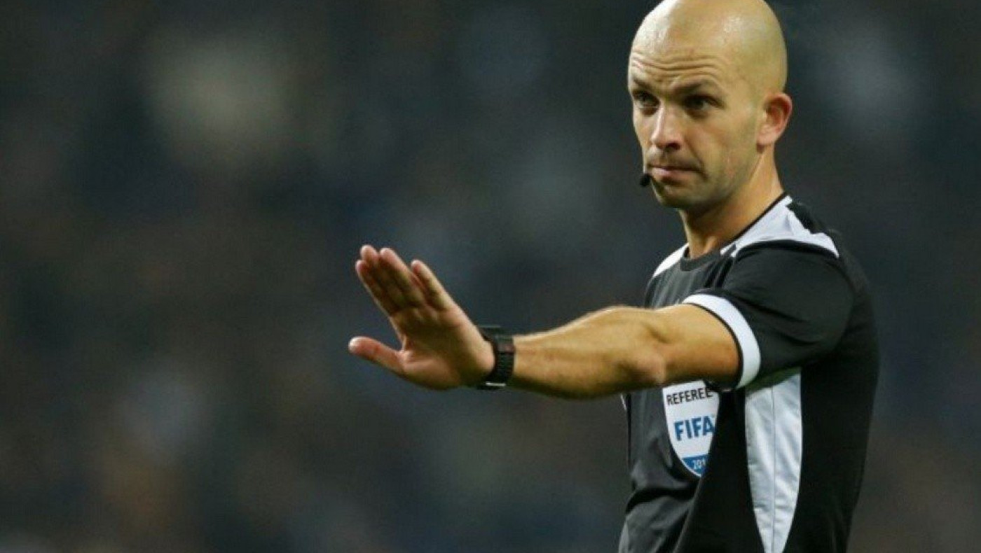 Ο Γκοντίνιο έχει στο βιογραφικό του την πιο απίστευτη αποβολή!