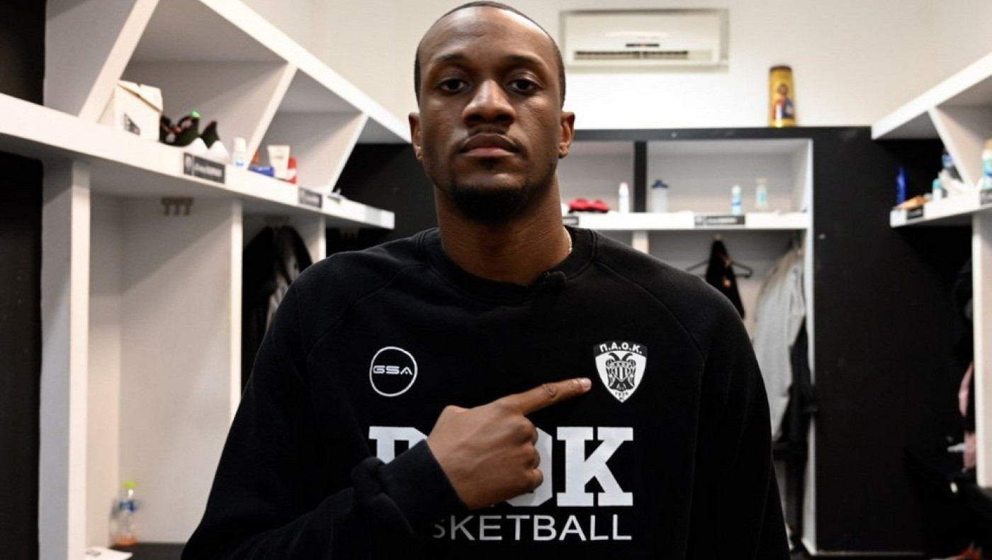 Στα «ασπρόμαυρα» ο Φιλ Γκριν