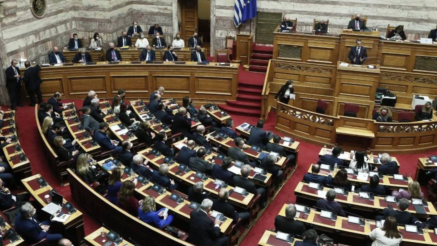 Έφτασαν στη Βουλή οι διατάξεις για την οπαδική βία