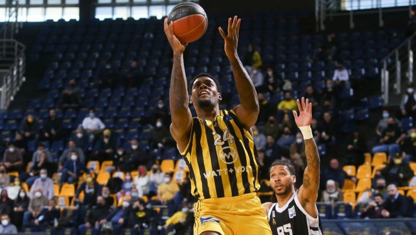 Πρόβλημα με Κέλι στον Άρη - Φεύγει για Αμερική!