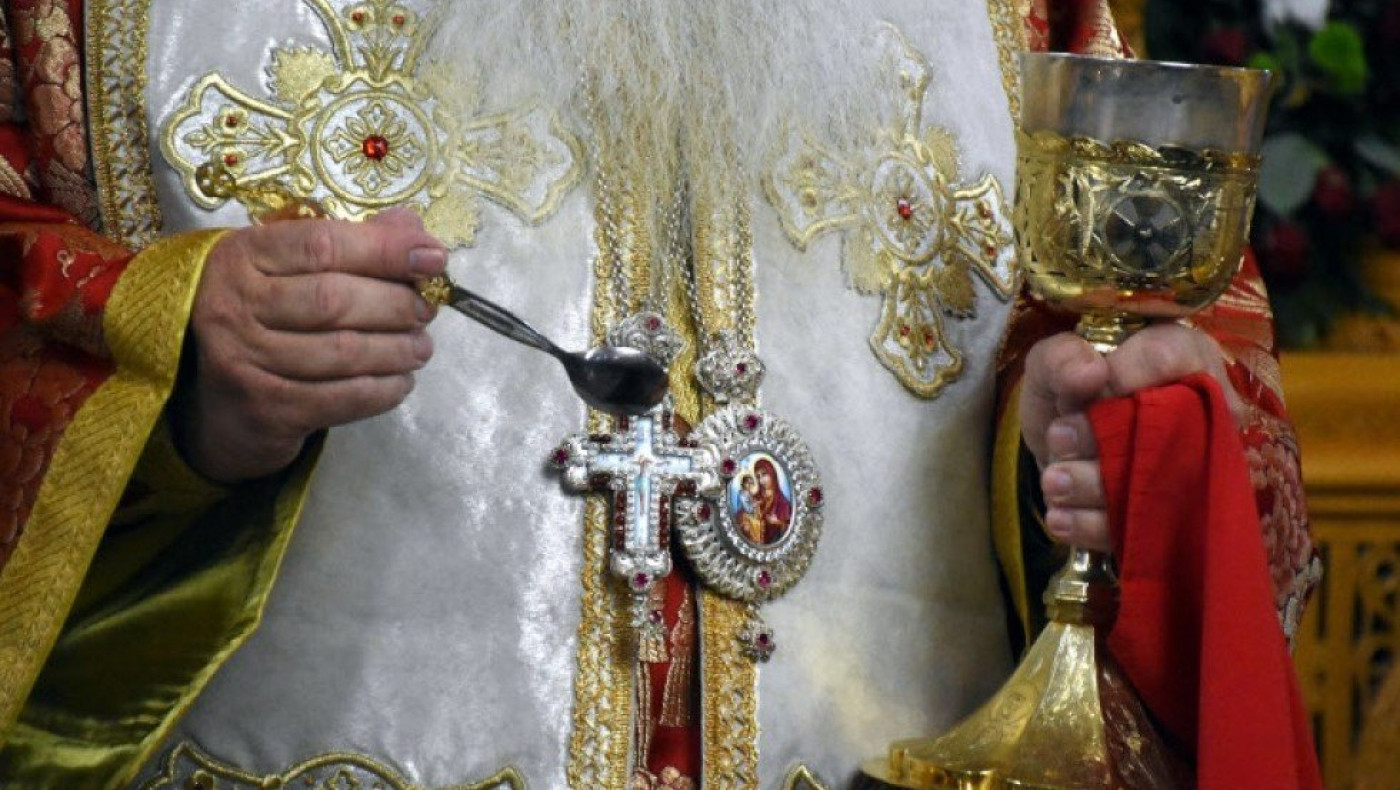 Κρήτη: Μαθητές δημοτικού σχολείου κοινώνησαν εν αγνοία των γονιών τους