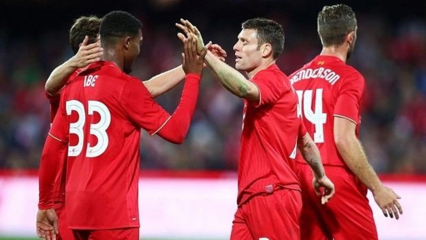 «Κόκκινοι» για φίλημα