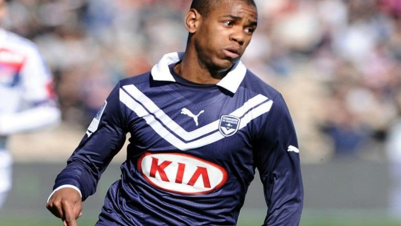 Βίλα και Νιουκάστλ ενδιαφέρονται για τον Ρολάν