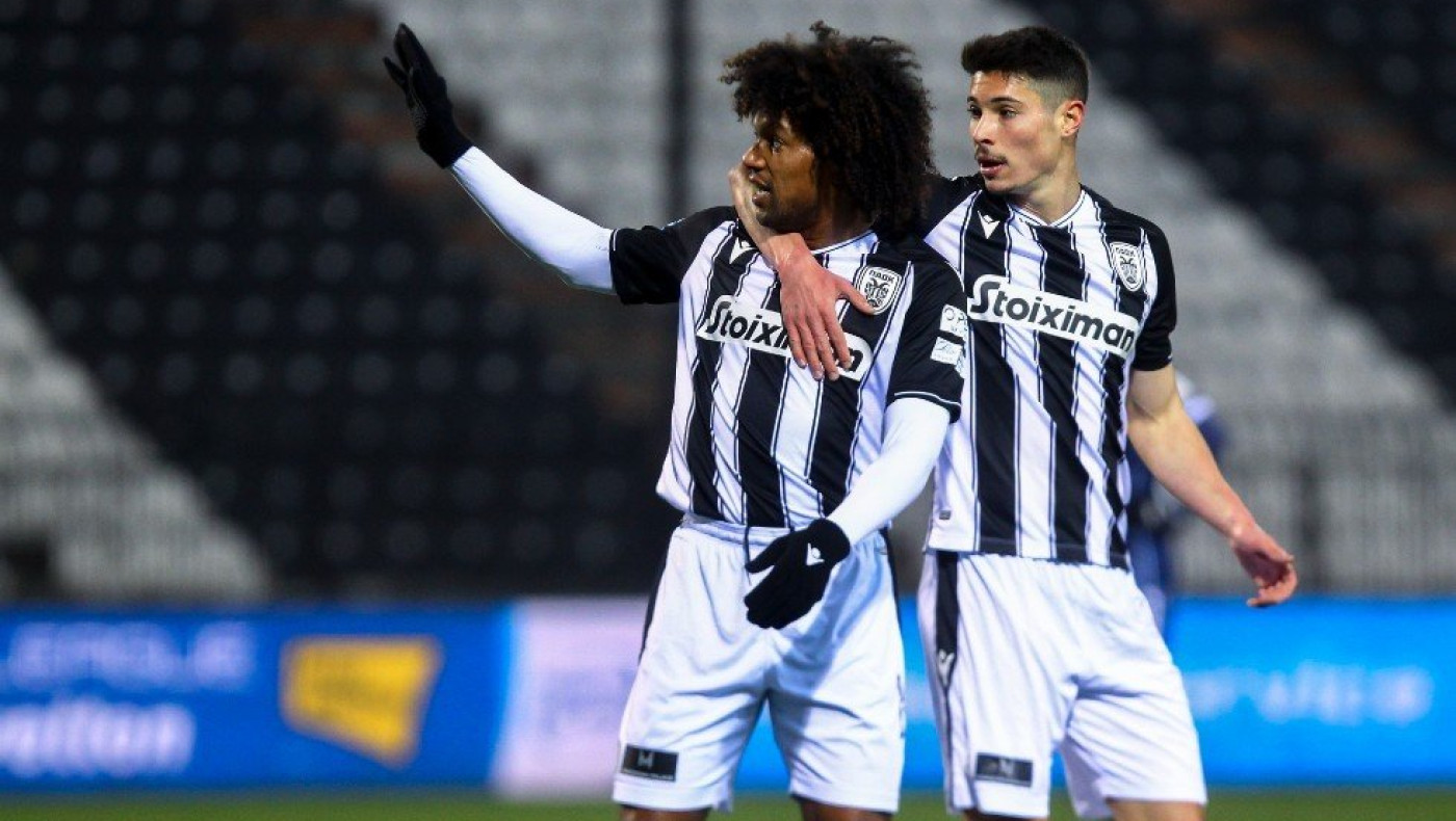 Επαγγελματική νίκη με Μιτρίτσα, Σάστρε και Κρέσπο