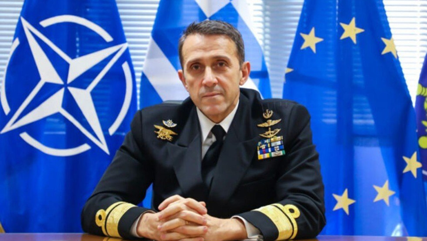 Παραίτηση «βόμβα» του υποναύαρχου Στέλιου Κωστάλα