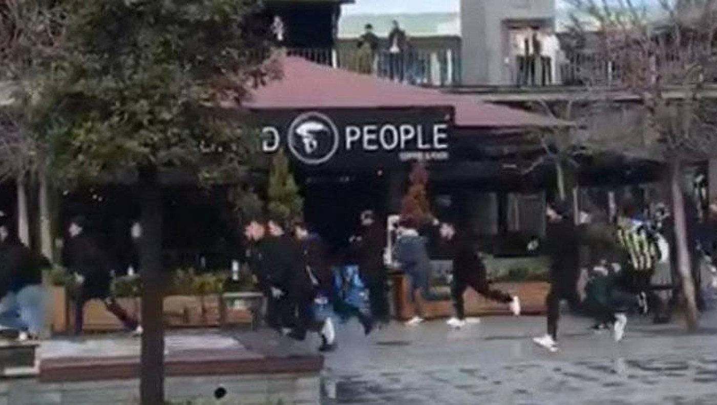 Ξύλο οπαδών της Φενέρ και της Γαλατά πριν τον ημιτελικό του Final 4!