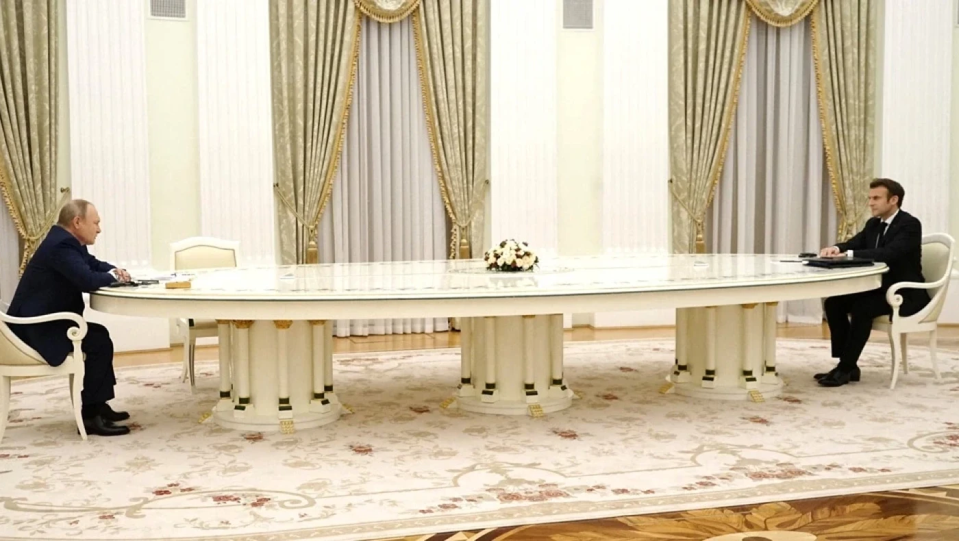 Πούτιν - Μακρόν: Συμφώνησαν στην ανάγκη εξεύρεσης διπλωματικής λύσης για την ειρήνη στην Ουκρανία