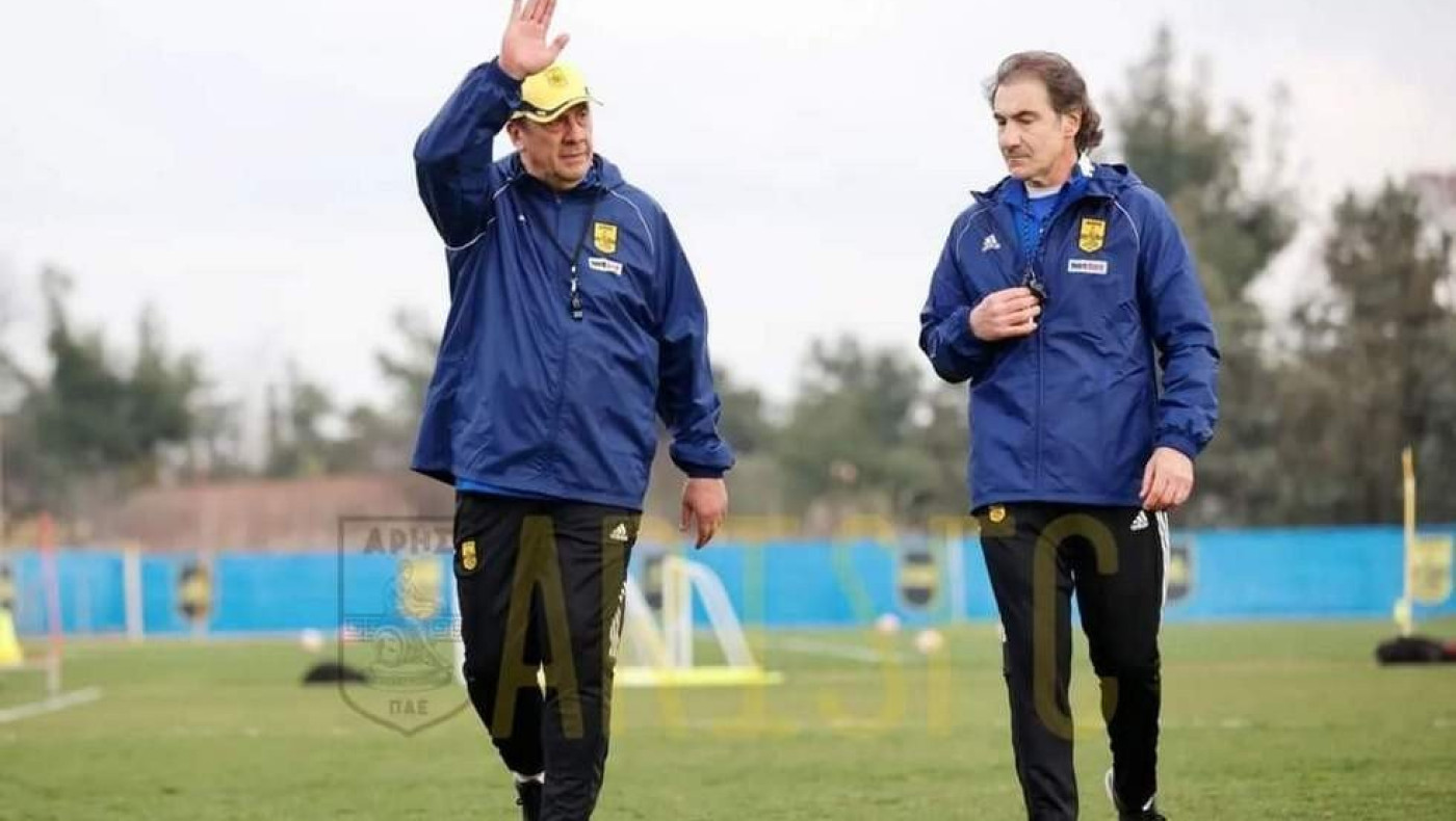 Ανακοίνωσε τεχνικό τιμ ο Μπούργος με τρεις νέους βοηθούς