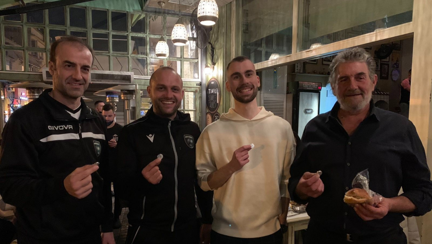 Κοπή βασιλόπιτας με τα μεγαλύτερα χαμόγελα για το προσωπικό του Μακεδονικού